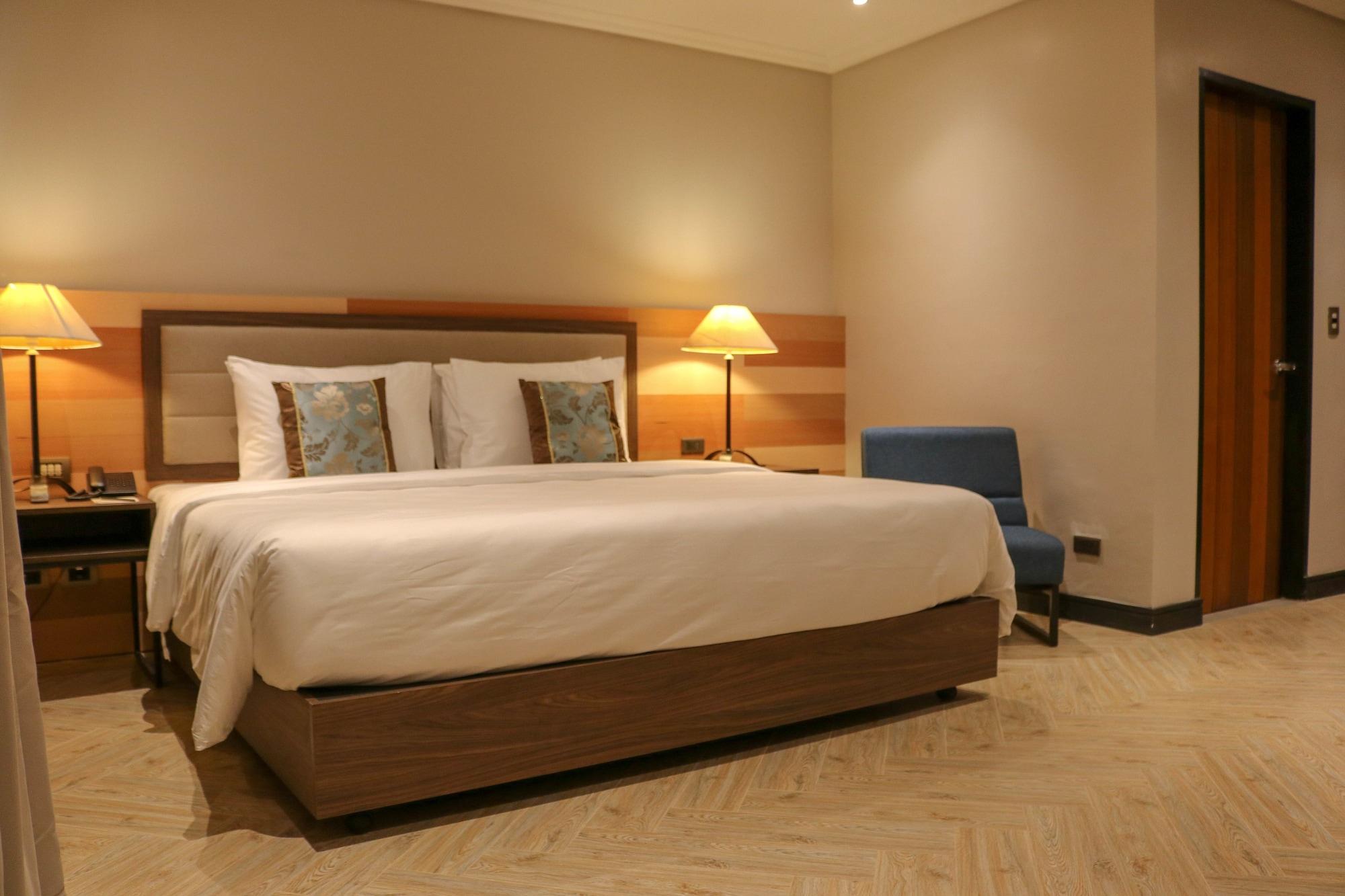Acacia Hotel Баколод Екстер'єр фото