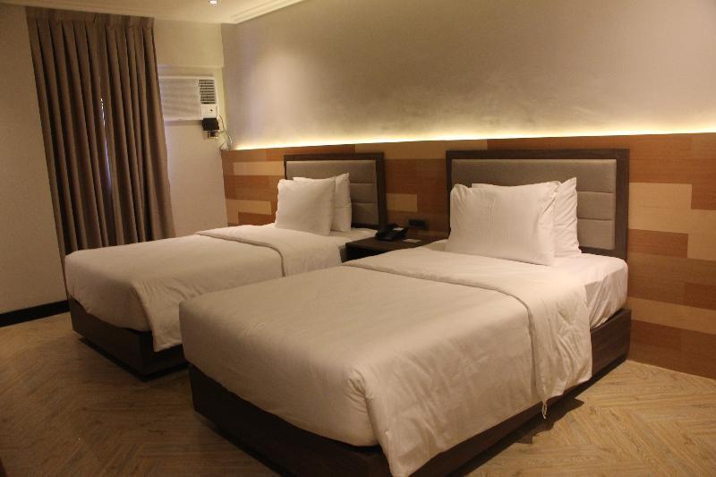 Acacia Hotel Баколод Екстер'єр фото